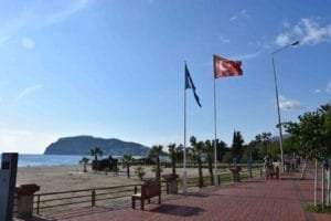 Alanya Belediyesi’nin koordinasyonunda yürütülen 2025 Mavi Bayrak başvuru süreci başladı.