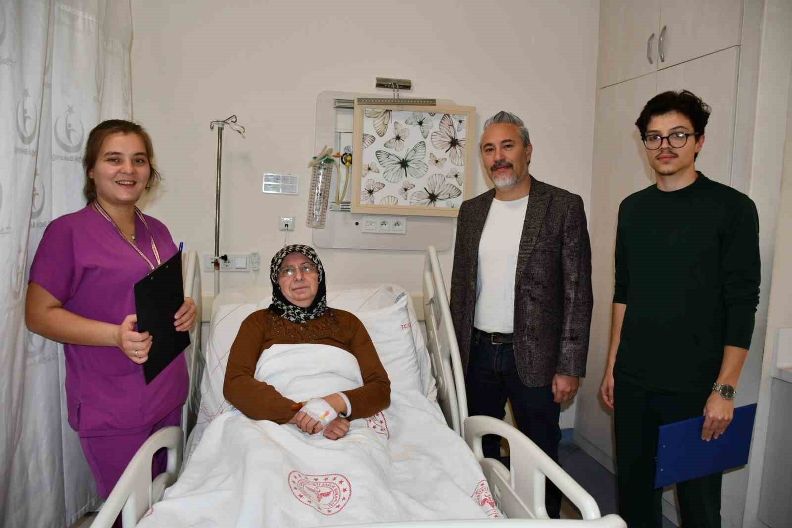 Alanya’da birinci laparoskopik adrenalektomi ameliyatı yapıldı