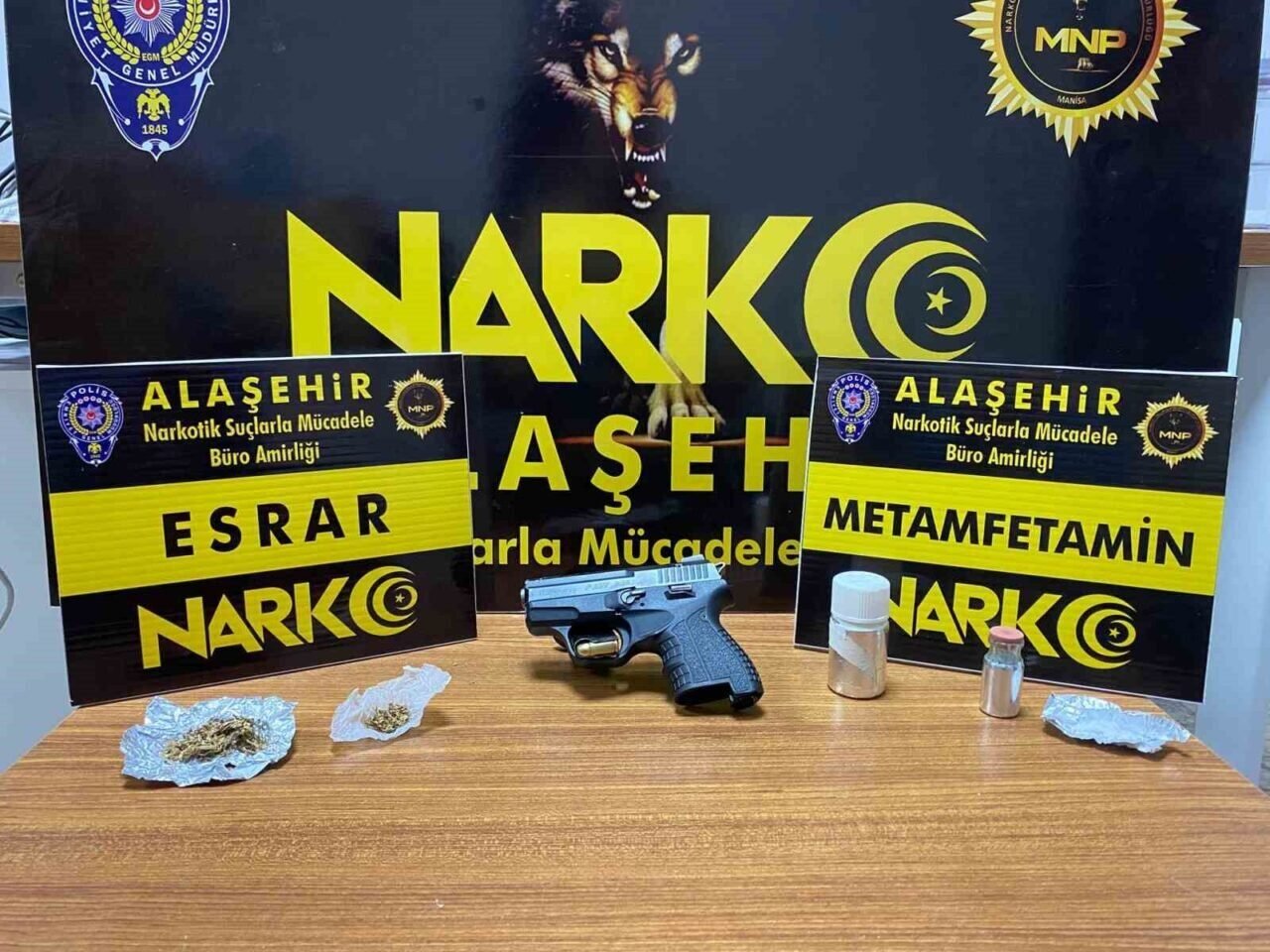 Alaşehir’de uyuşturucudan bir kişi tutuklandı Alaşehir’de uyuşturucudan bir kişi tutuklandı