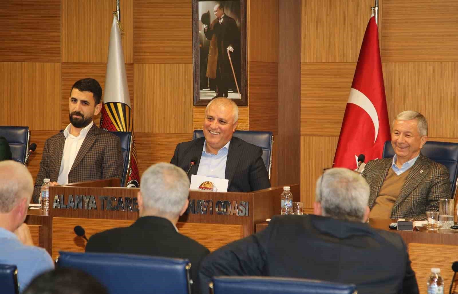 ALTSO Meclisi Alanya ve iş dünyasının problemleri için toplandı
