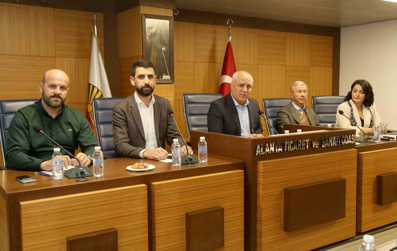 ALTSO Meclisi Alanya ve iş dünyasının problemleri için toplandı