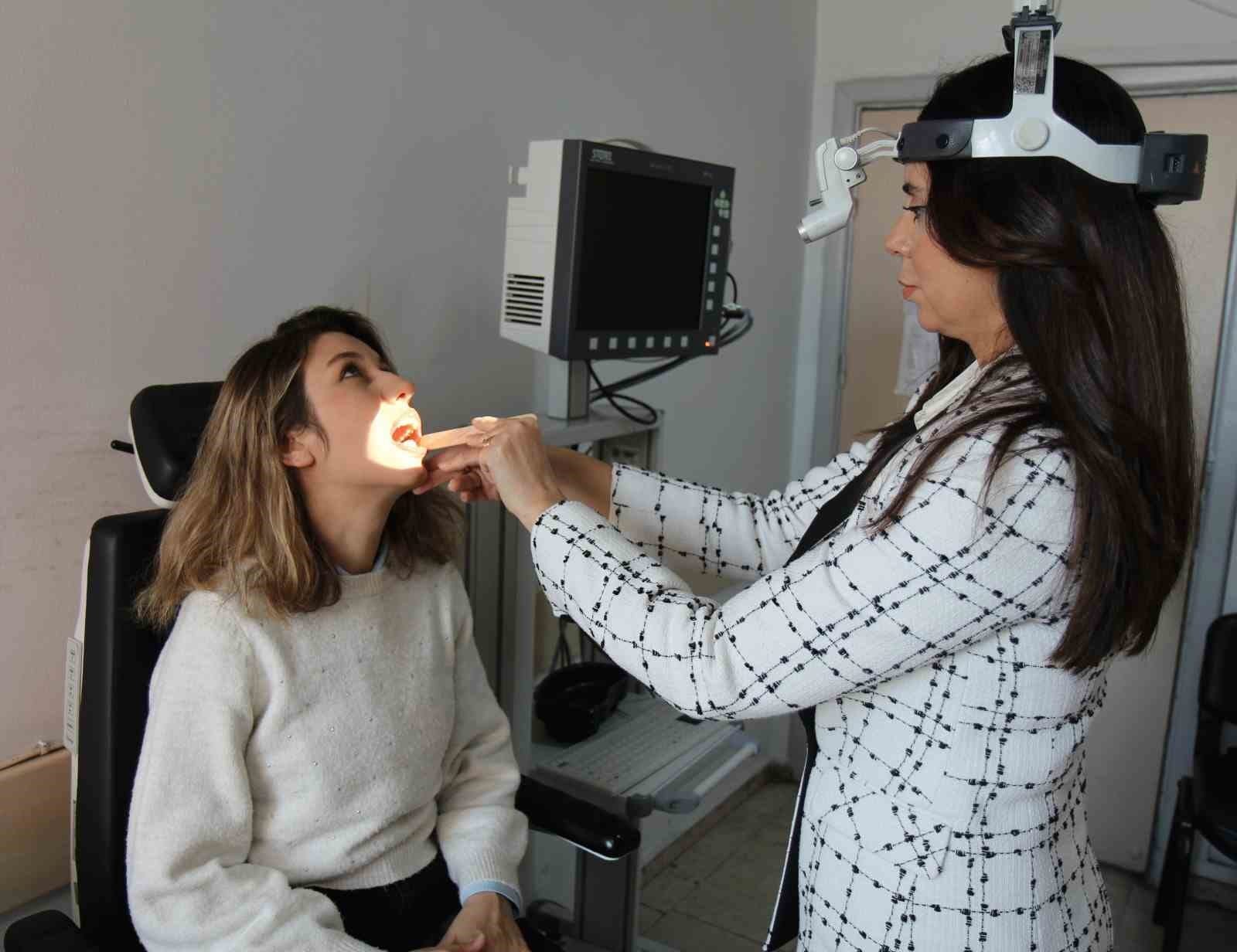Kulak, Burun Boğaz Hastalıkları Uz. Dr. Ünsal Ayça Vergili daha
