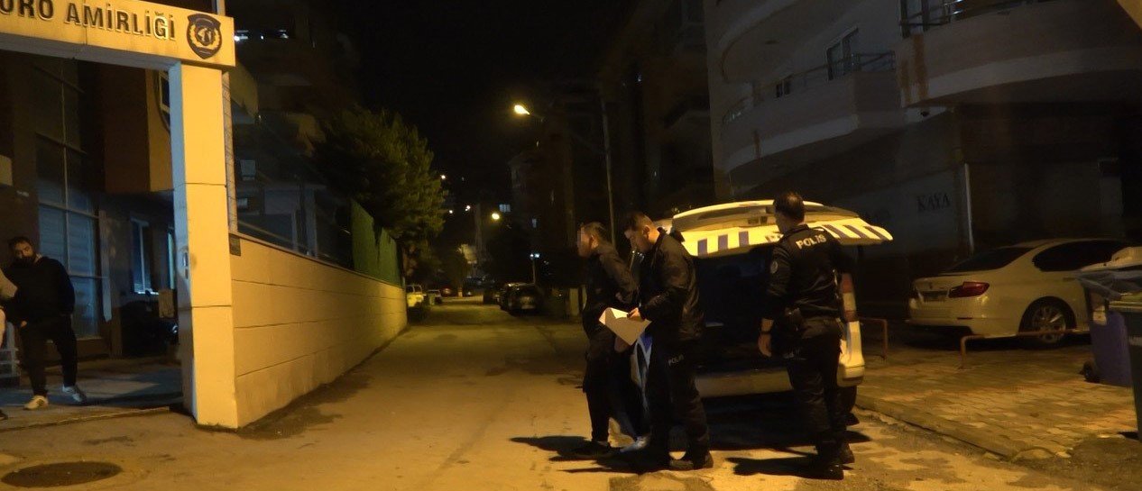 Antalya’da ’dur’ ihtarına uymayan 16 yaşındaki çocuk motosikletle polise çarptı