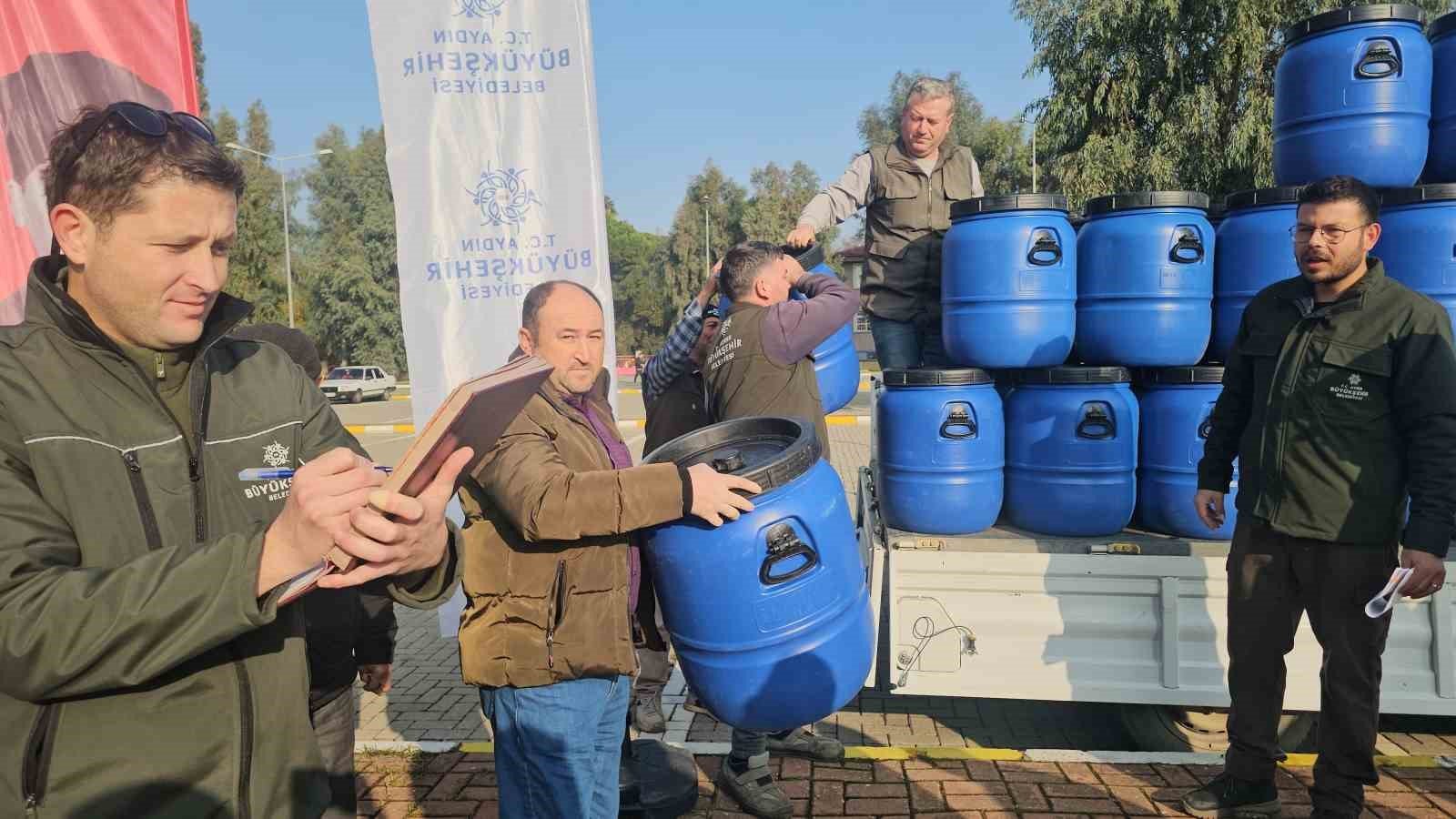 Aydın BŞB’den küçük üreticiye takviye