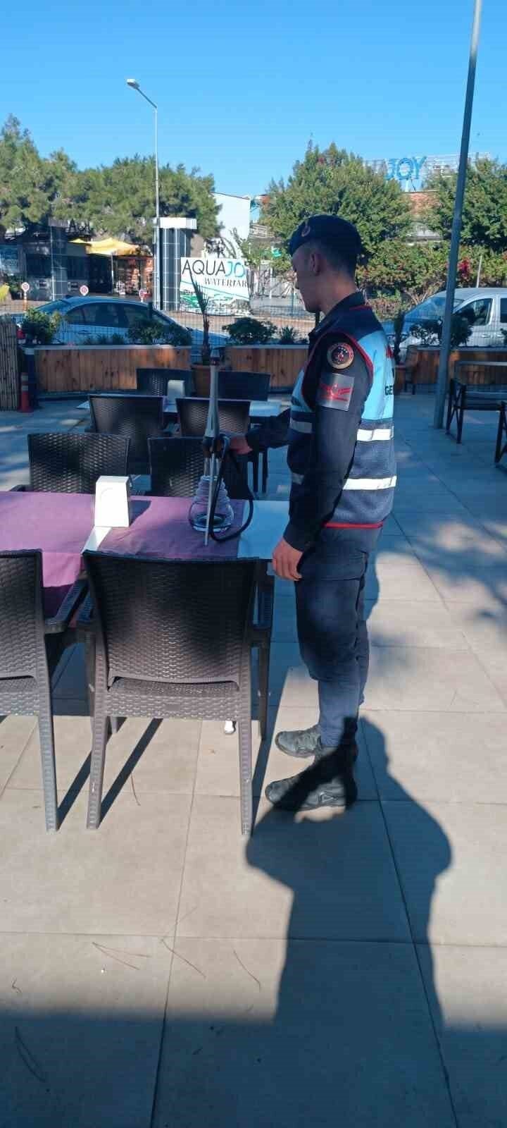 Belgesiz nargile sunumu yapan işletmeye ceza kesildi