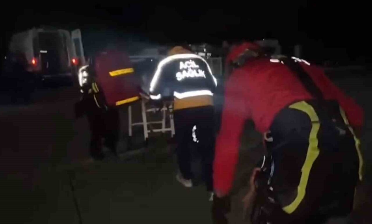 Doğa yürüyüşü sırasında ayağı kırıldı, jandarmanın helikopterli operasyonuyla kurtarıldı