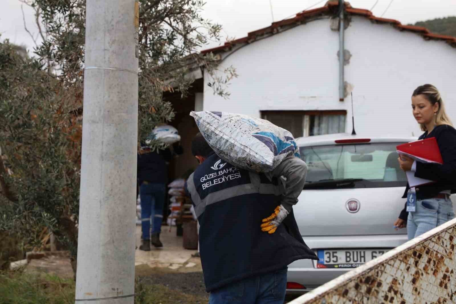 Güzelbahçe Belediyesi toplumsal belediyecilik kapsamında tespit edilen gereksinim sahibi ailelerin