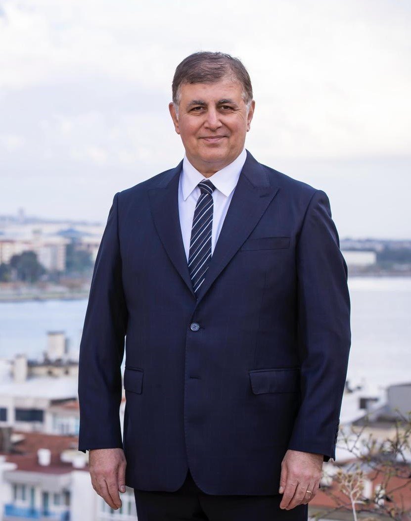 İzmir Büyükşehir Belediyesi, TOKİ’ye ilişkin Mavişehir’deki arazinin açık artırma yoluyla