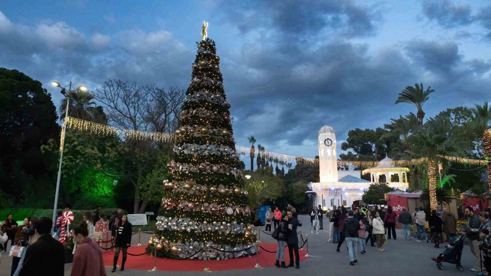 İzmir’in en sevinçli şenliği başladı