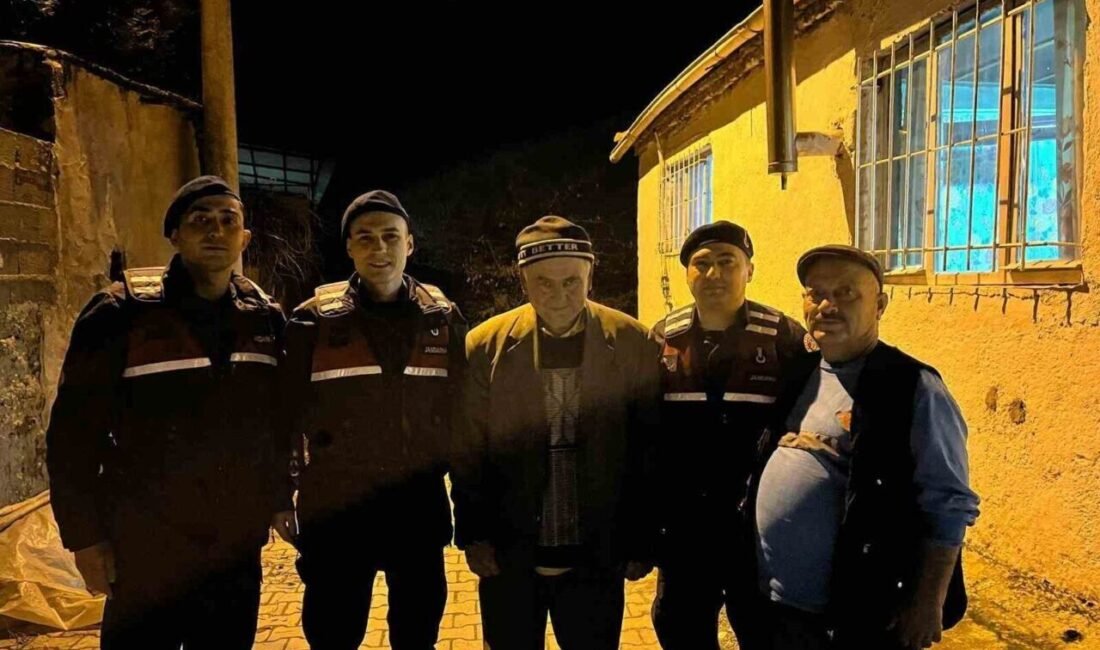 Aydın’ın Efeler ilçesinde kaybolan zihinsel engelli bir kişi, jandarma ekiplerince