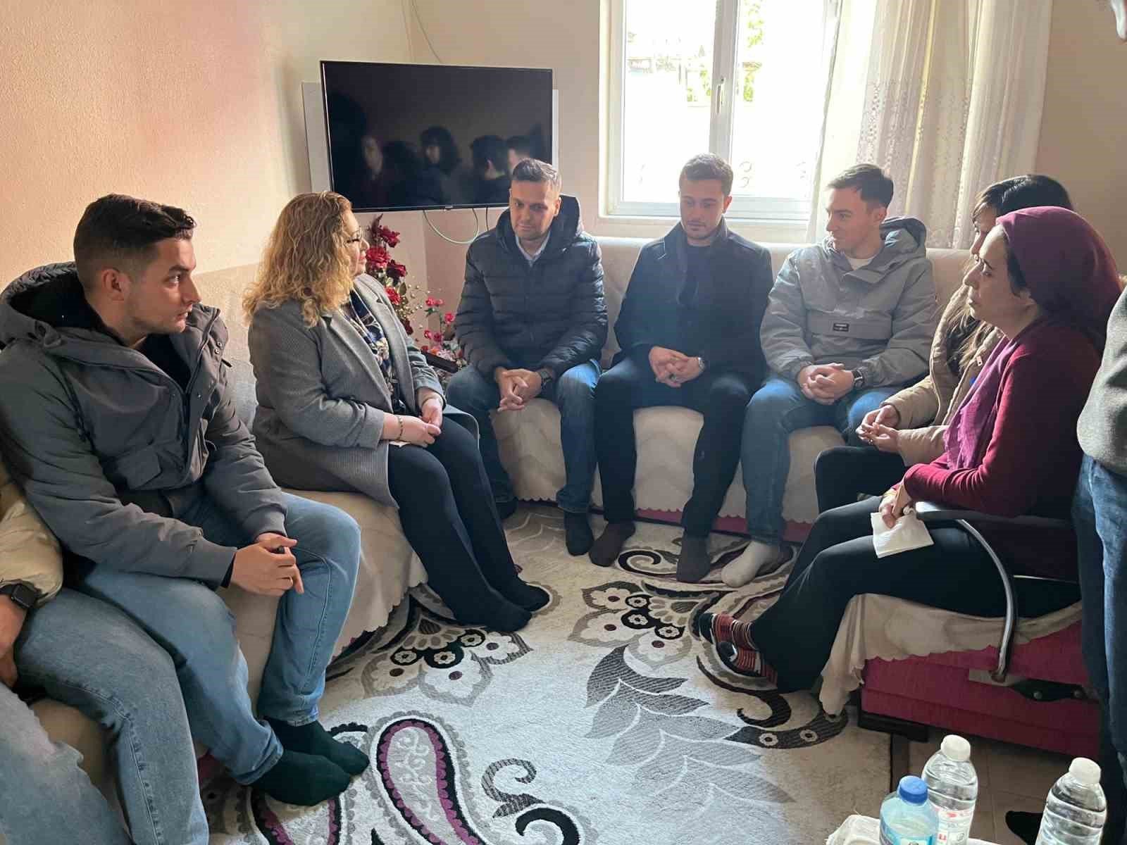Kaymakam Yanlışsız şehit ailesini yalnız bırakmadı
