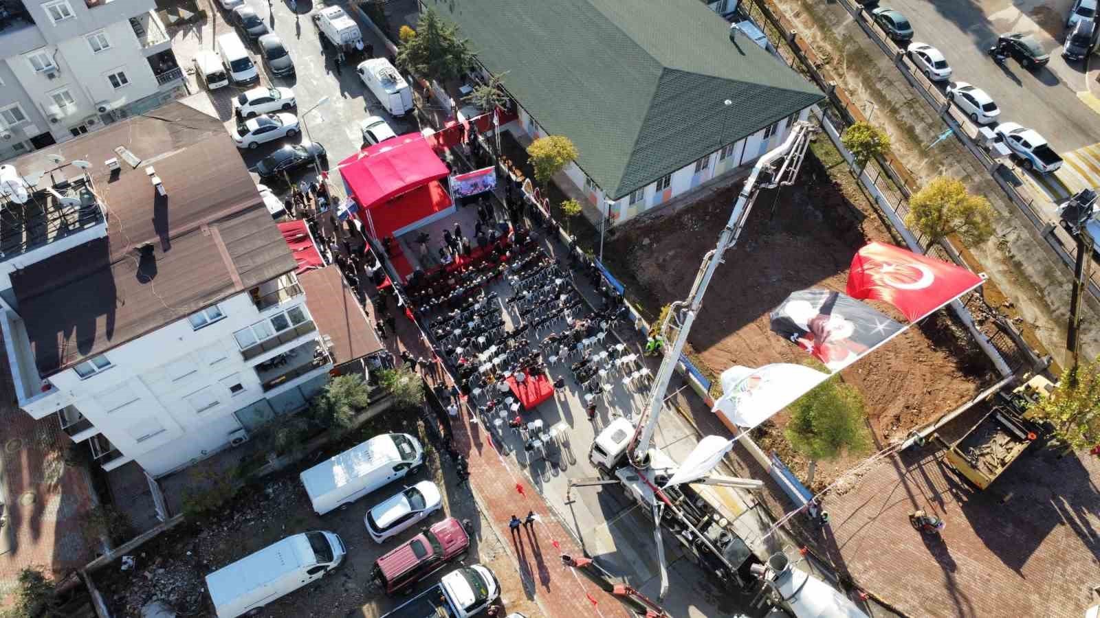 Kepez’den çalışan annelere kreş dayanağı