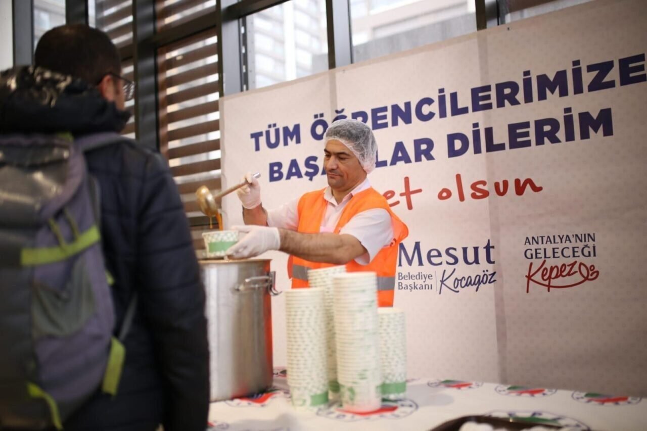 Kepez’den öğrencilere sıcacık destek Kepez’den öğrencilere sıcacık destek