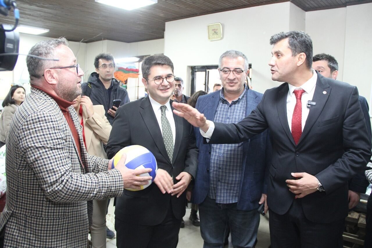 Kula’da tarım ve hayvancılığa Büyükşehir desteği
