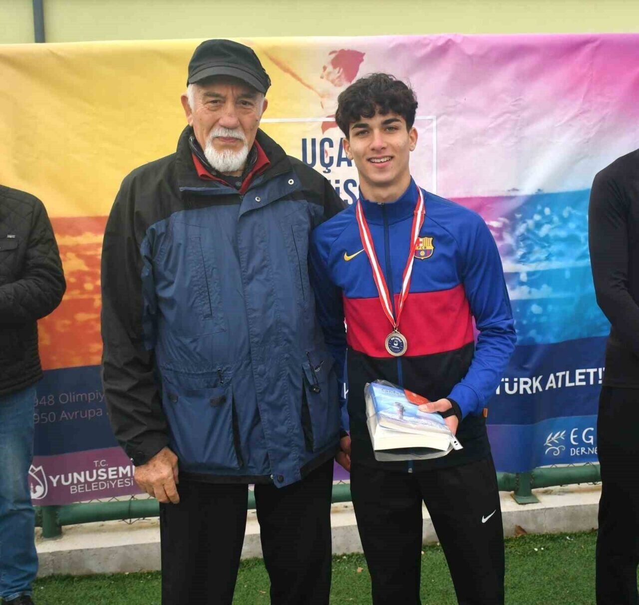 Manisa’da Ruhi Sarıalp üç adım atlama yarışmasıyla anıldı