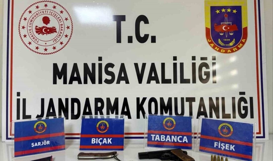 Manisa’nın Salihli ilçesinde jandarma ekipleri tarafından şüphe üzerine üst araması