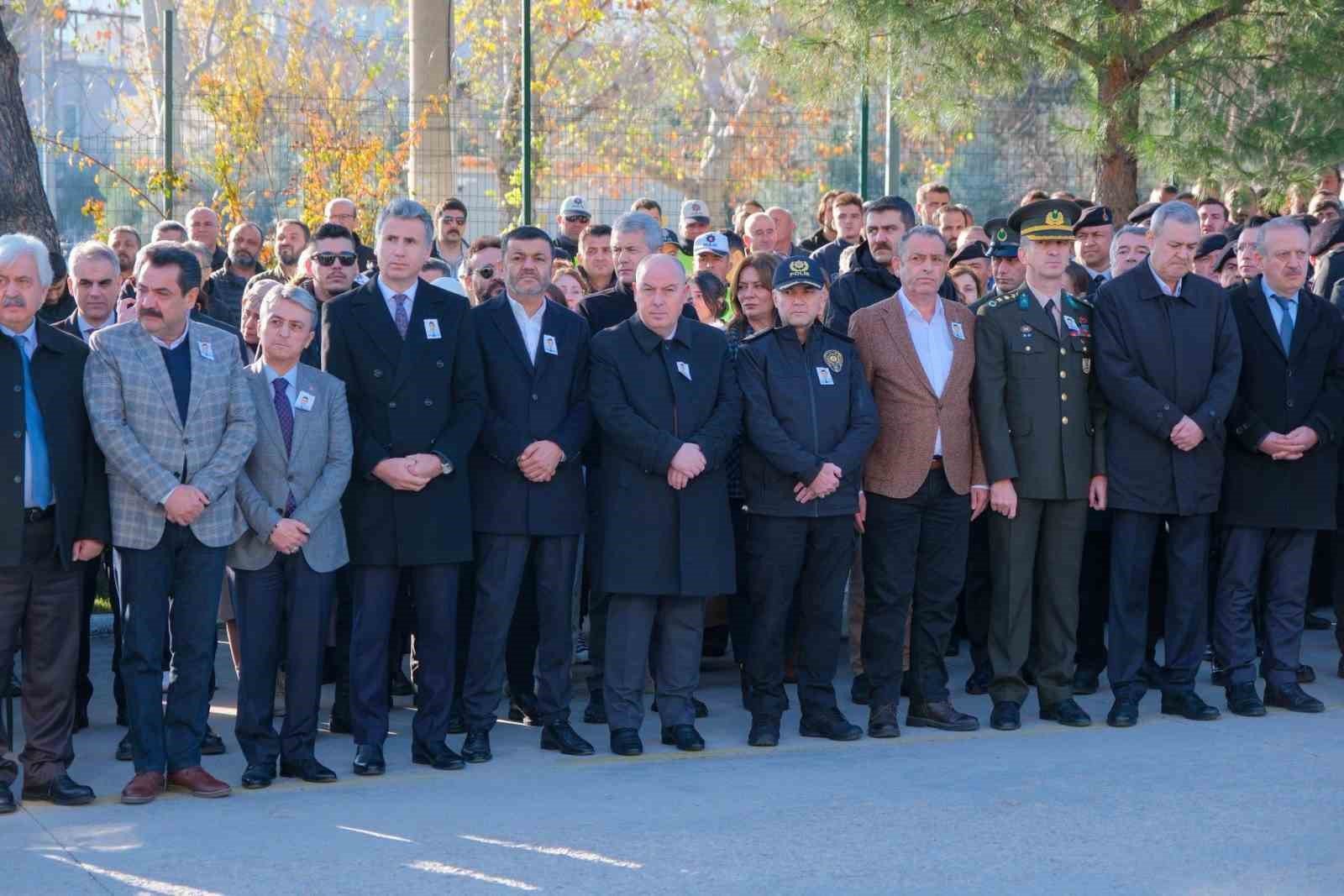 Misyon esnasına hayatını kaybeden polis memuru için merasim düzenlendi