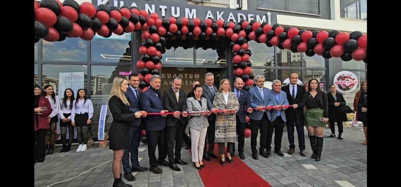Nazilli’de öğrenciler yeni bir eğitim kurumuna kavuştu