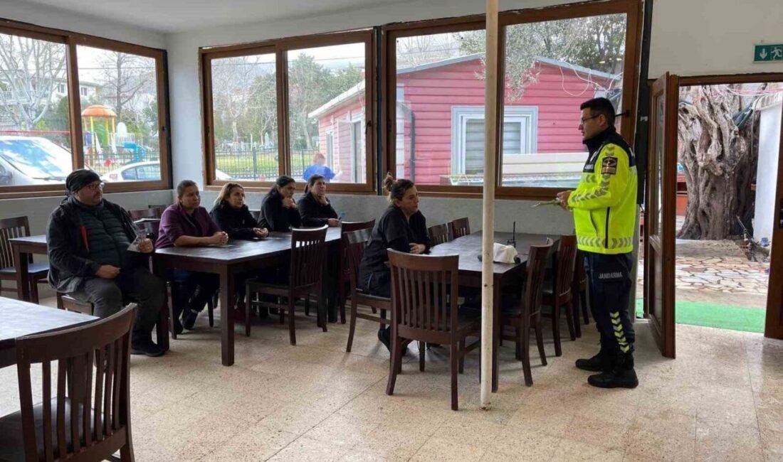 Aydın’ın Kuşadası ilçesinde özel bir bakımevinin personellerine yönelik jandarma tarafından