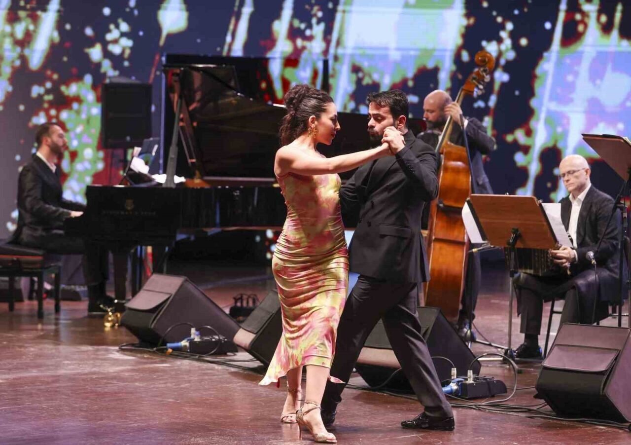 Piyano Festivali’nde tango rüzgarı esti