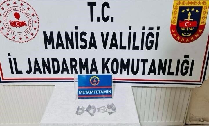 Manisa’nın Salihli ilçesinde jandarma ekipleri tarafından ’Torbacı’ olarak tabir edilen