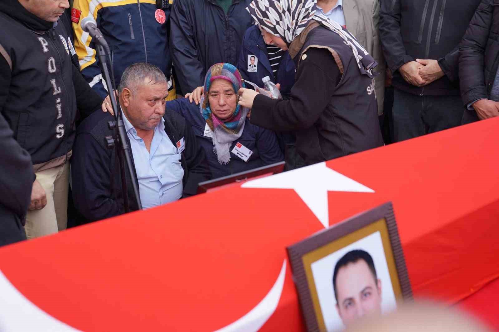 Şehit babaya son bakış