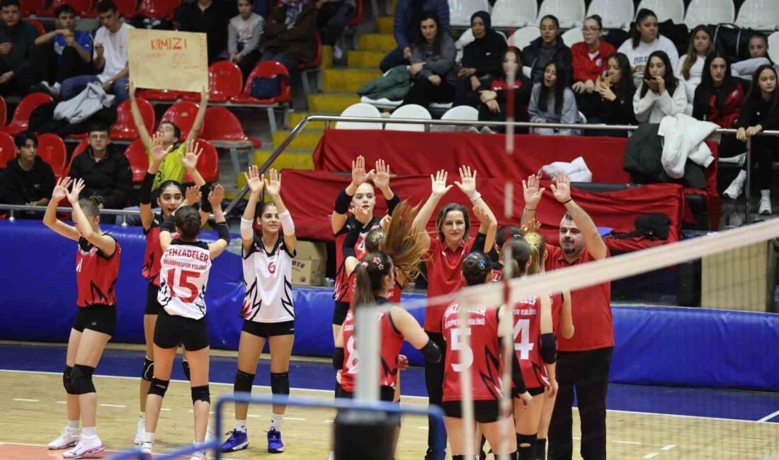 Manisa Atatürk Spor Salonu’nda oynanan vilayet birinciliği karşılaşmasında Şehzadeler Belediyesi