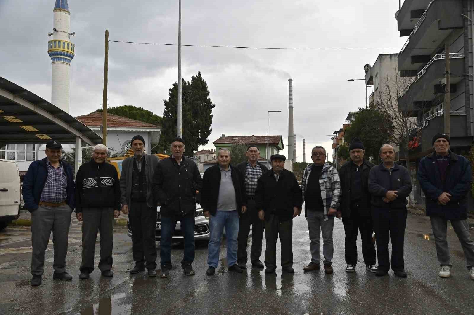 Soma Termik Santralinden yükselen dumanlar sıhhati tehdit ediyor