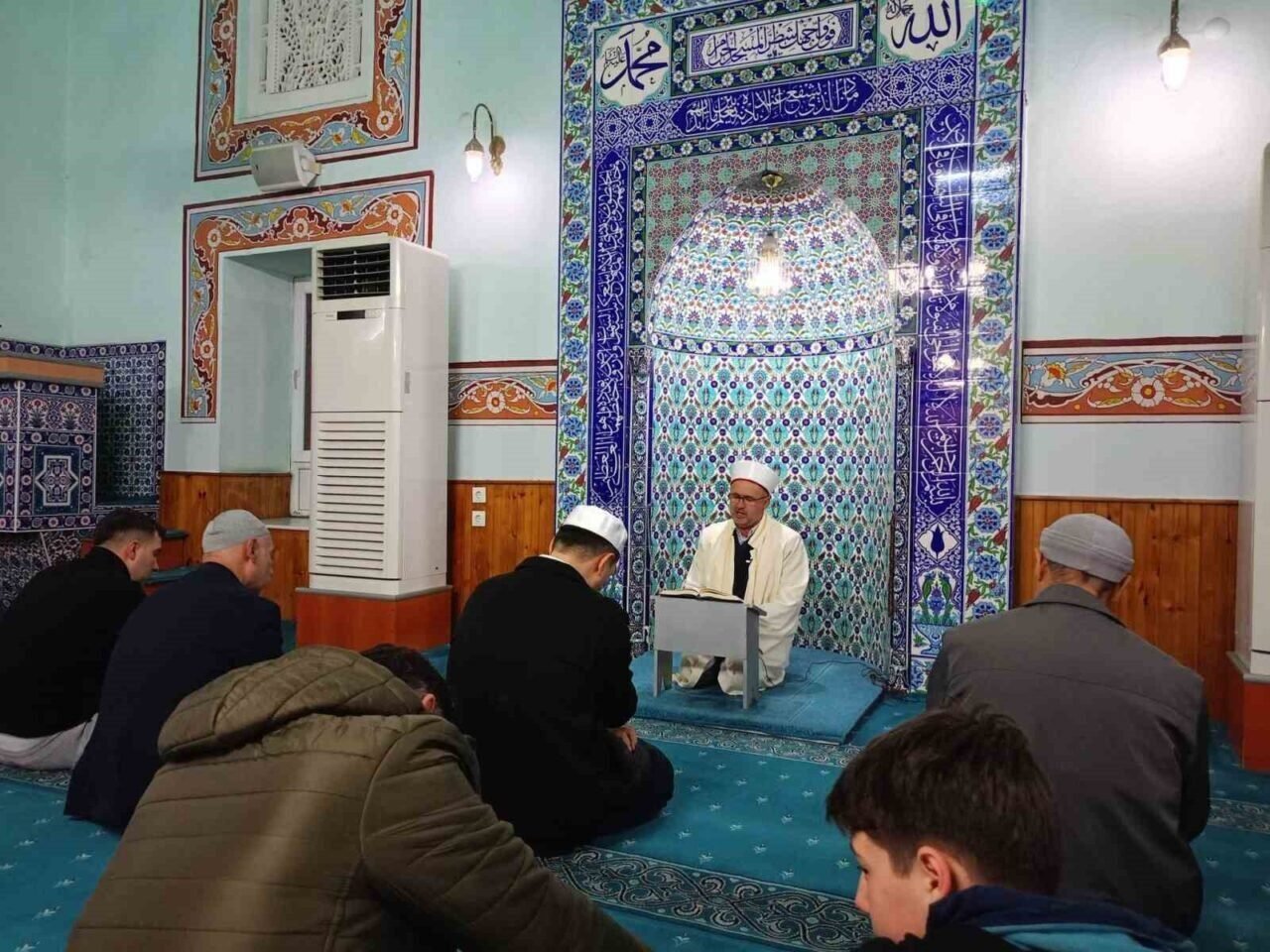 Yılın en uzun gecesinde tefekkür programı düzenlendi