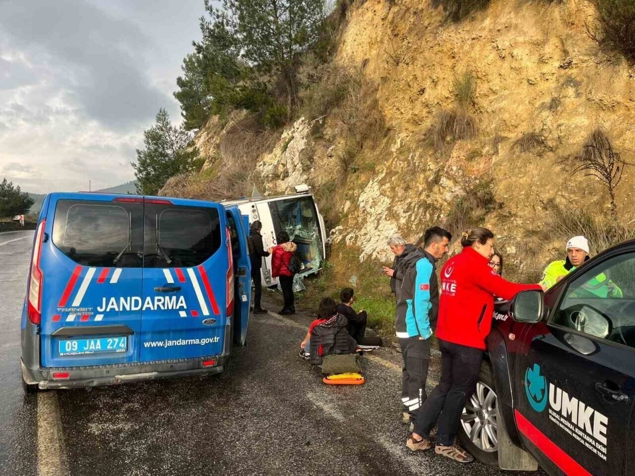 Başkan Zencirci kazada yaralanan vatandaşlara geçmiş olsun diledi