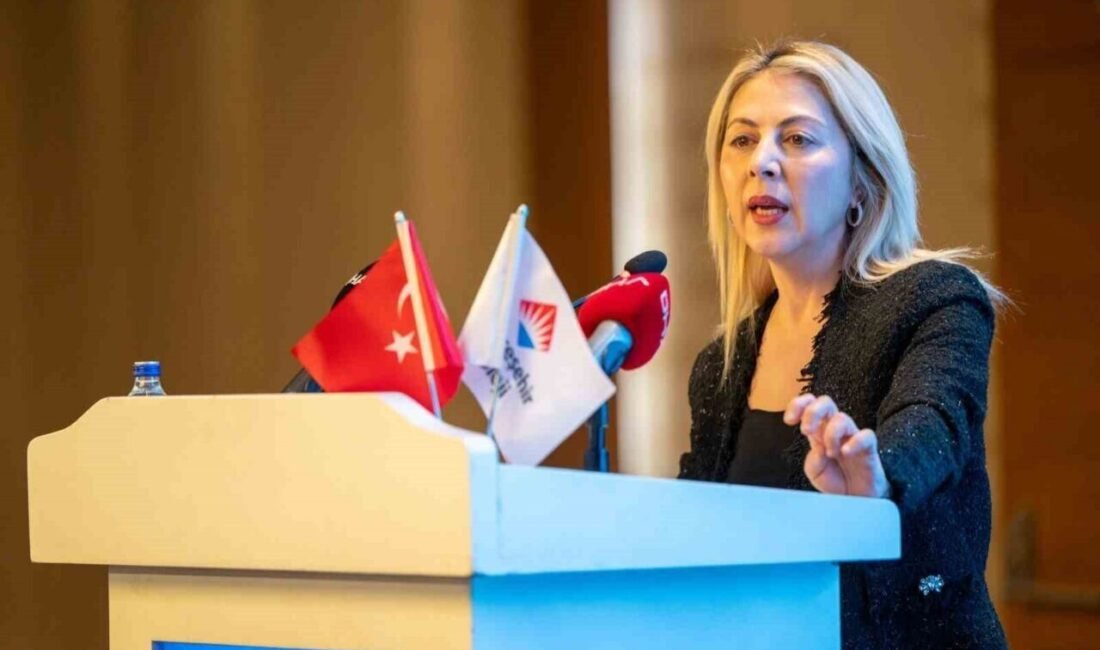 Bahçeşehir Koleji, yapay zekanın eğitimdeki yerinin ve geleceğinin konuşulduğu seri