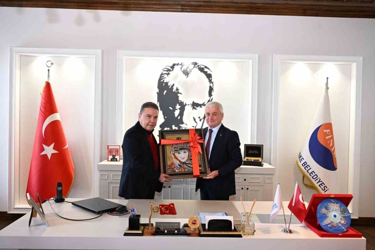 Başkan Böcek: "Vatandaşlarımıza verdiğimiz sözlerimizi tek tek yerine getireceğiz"
