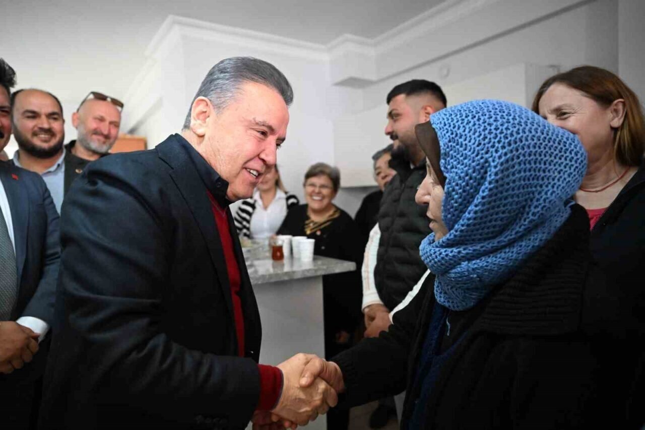 Başkan Böcek: "Vatandaşlarımıza verdiğimiz sözlerimizi tek tek yerine getireceğiz"