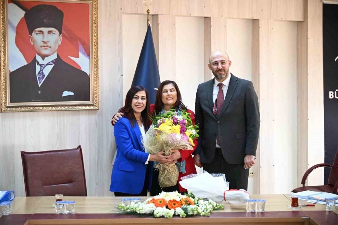 Başkan Zencirci ve muhtarlar, Çerçioğlu ile görüştü