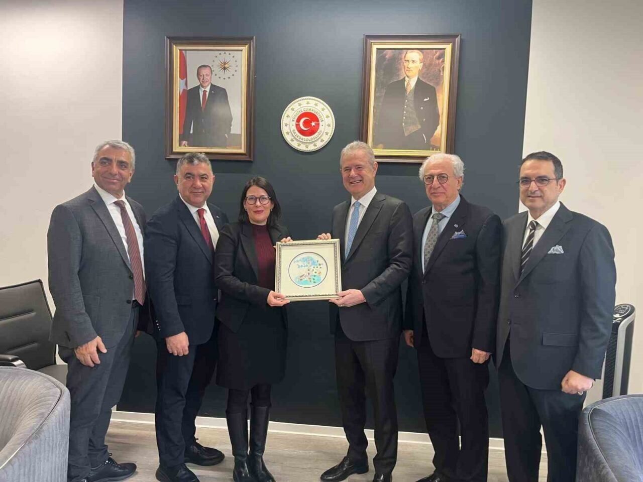İzmir heyetinden Almanya’ya lojistik çıkarması