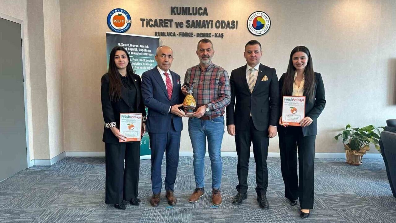 KUTSO Başkanı Özen: "Fuarımıza sahip çıkmalıyız" KUTSO Başkanı Özen: "Fuarımıza sahip çıkmalıyız"