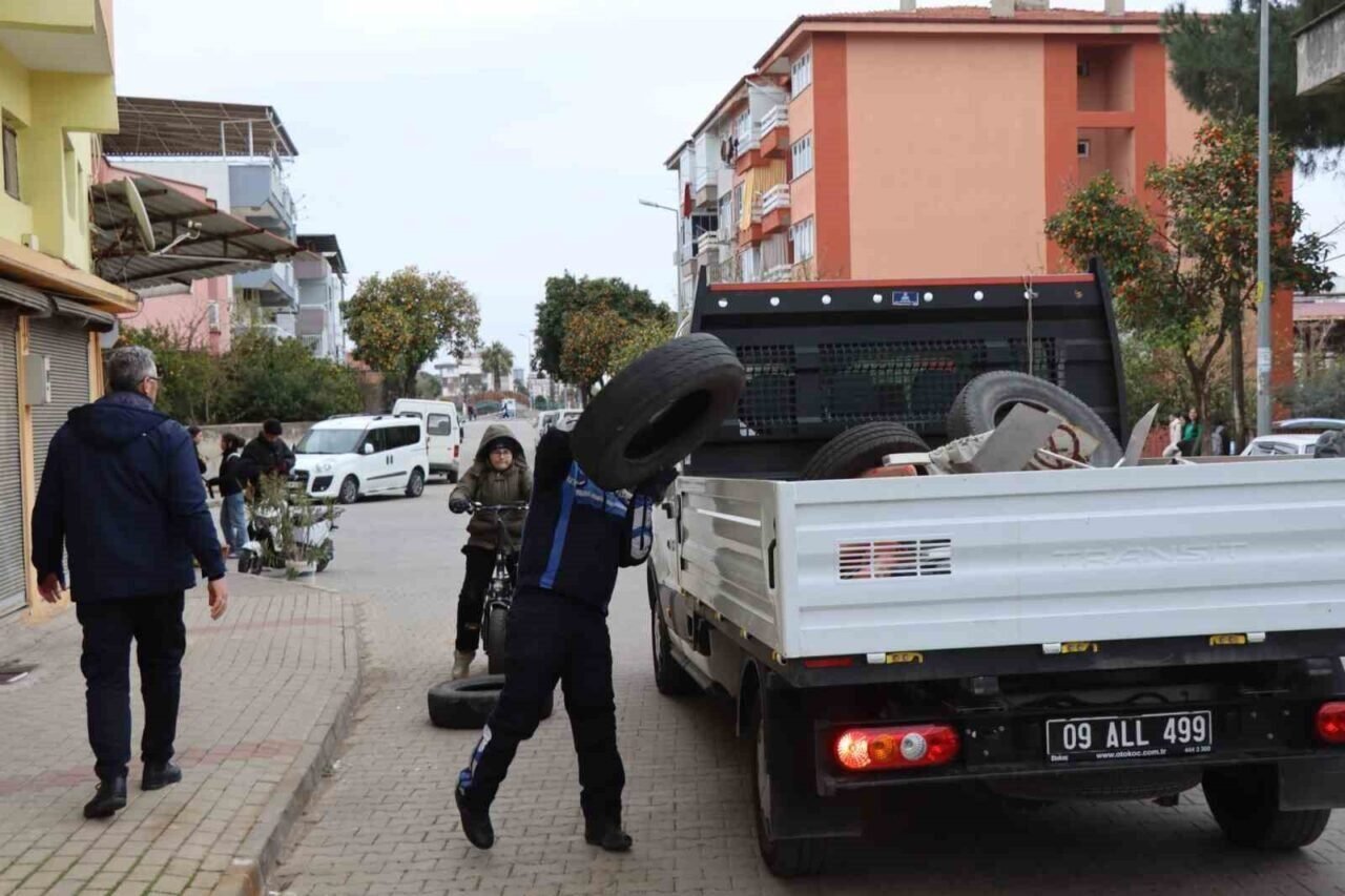 Nazilli’de kaldırım ve yol işgallerine zabıta müdahalesi