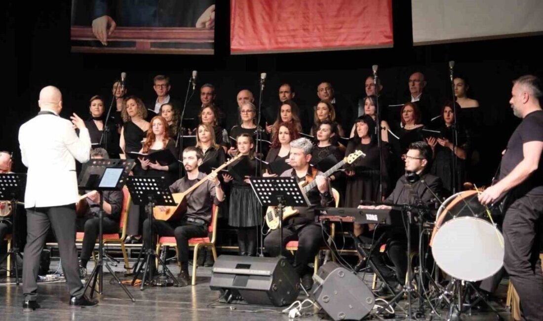Manisa Büyükşehir Belediyesi Konservatuvarı Türk Halk Müziği (THM) Korosu, Şef