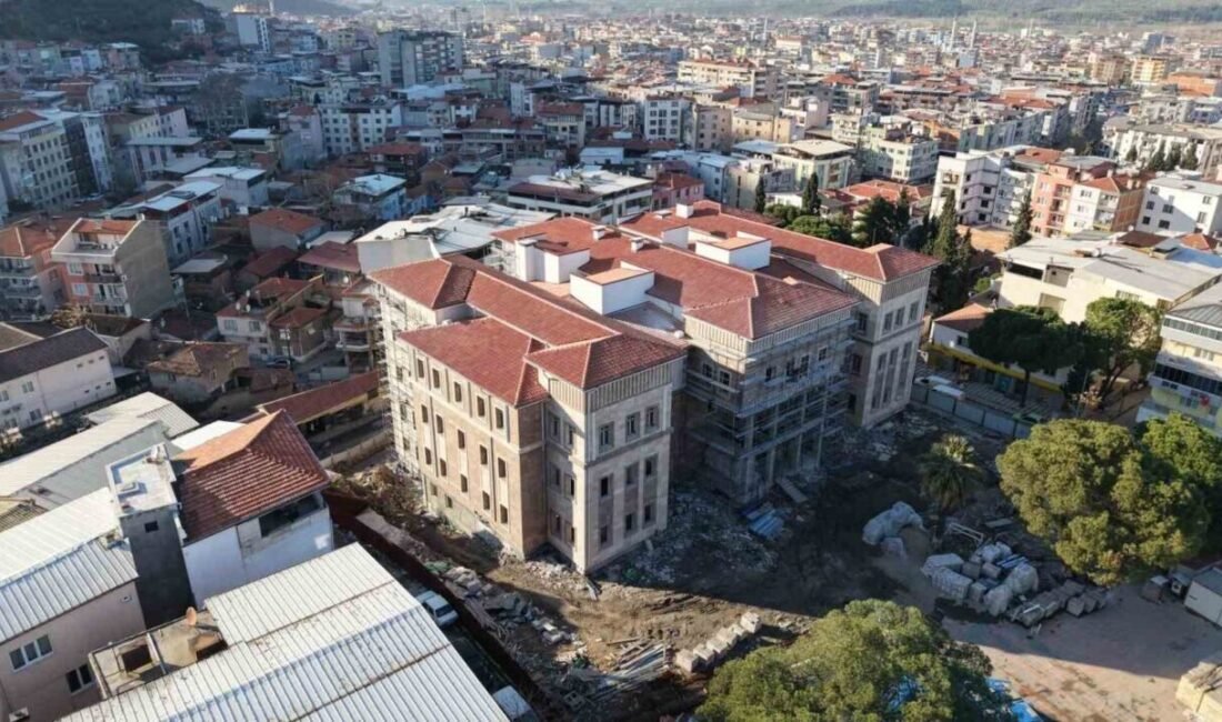 AK Parti Soma İlçe Başkanı Ali Sezer yaptığı açıklama ile