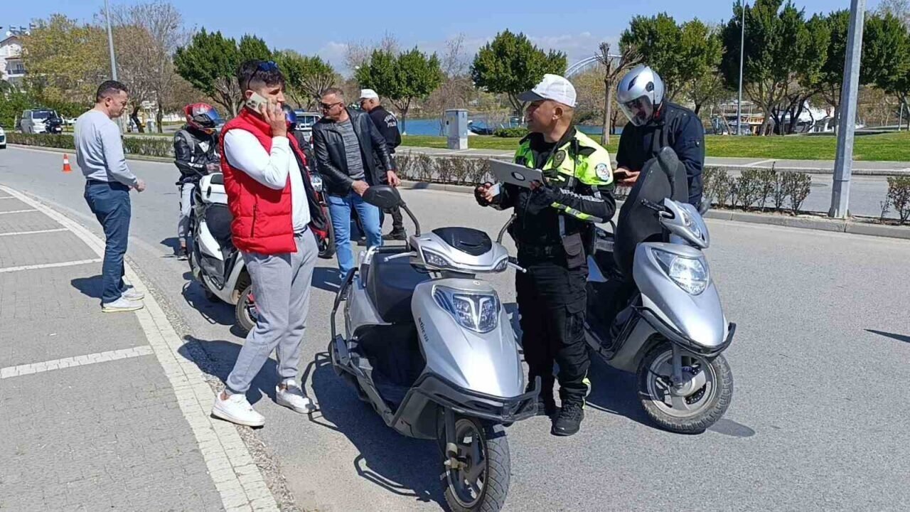 5. kez kasksız yakalandı, ehliyetine 2 ay el konulunca "Hak ettik" dedi