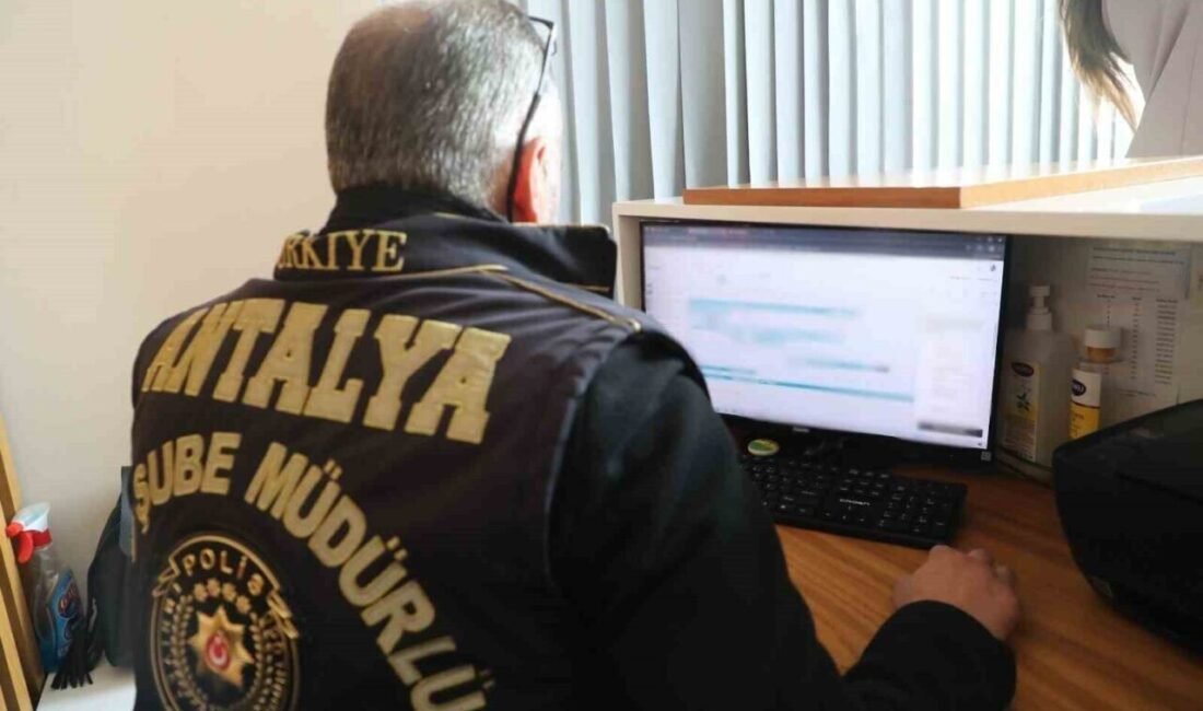 Antalya’da polis ekipleri eş zamanlı günübirlik konaklama yerlerini denetledi. Antalya