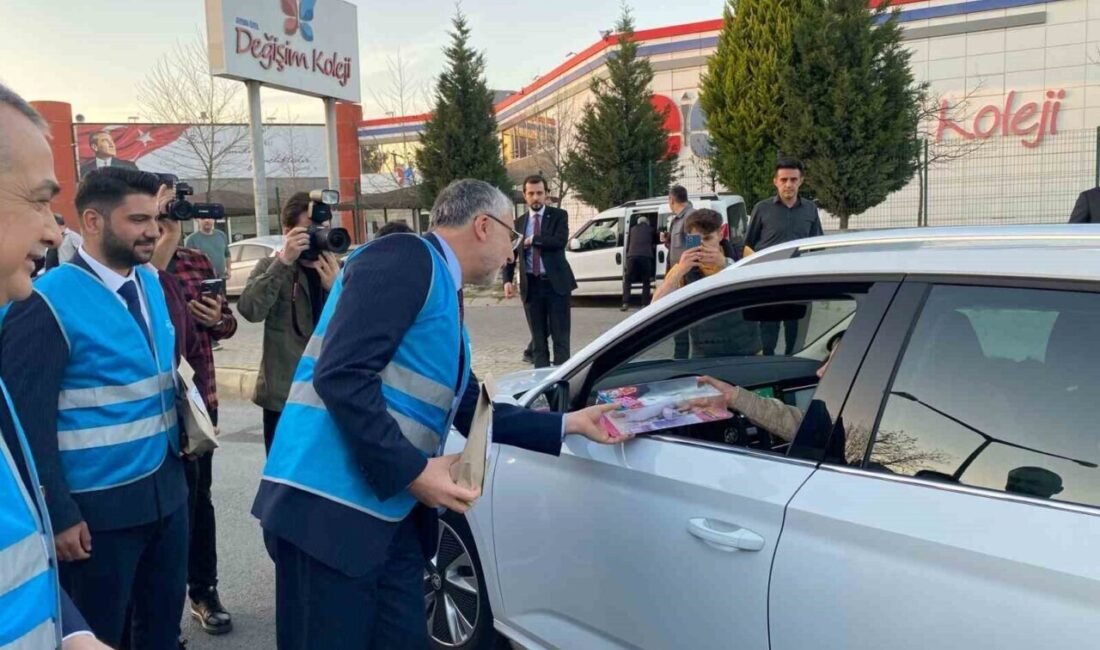 Aydınlı iş insanları ile gerçekleştirdiği toplantı sonrasında trafik kontrol noktasına