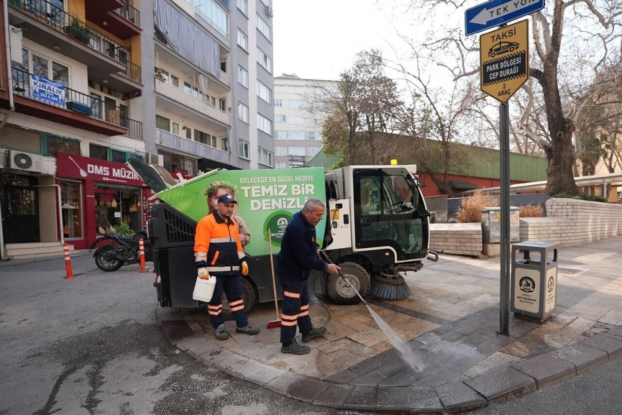 Büyükşehir Belediyesi temiz bir Denizli için çalışmalarına devam ediyor