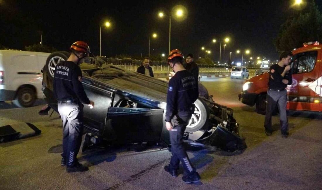 Antalya çalıştığı galeriden emanet aldığı otomobille arkadaşlarıyla birlikte gezmeye çıkan