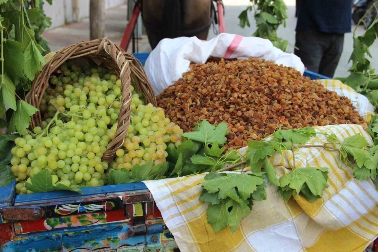 Çekirdeksiz kuru üzümde ihracat yüzde 13 arttı