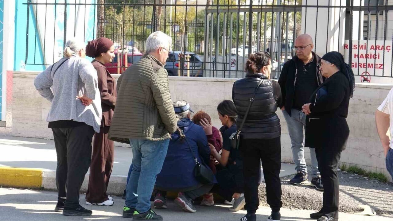 Hemşire eşini satırla öldüren şahıs tutuklandı