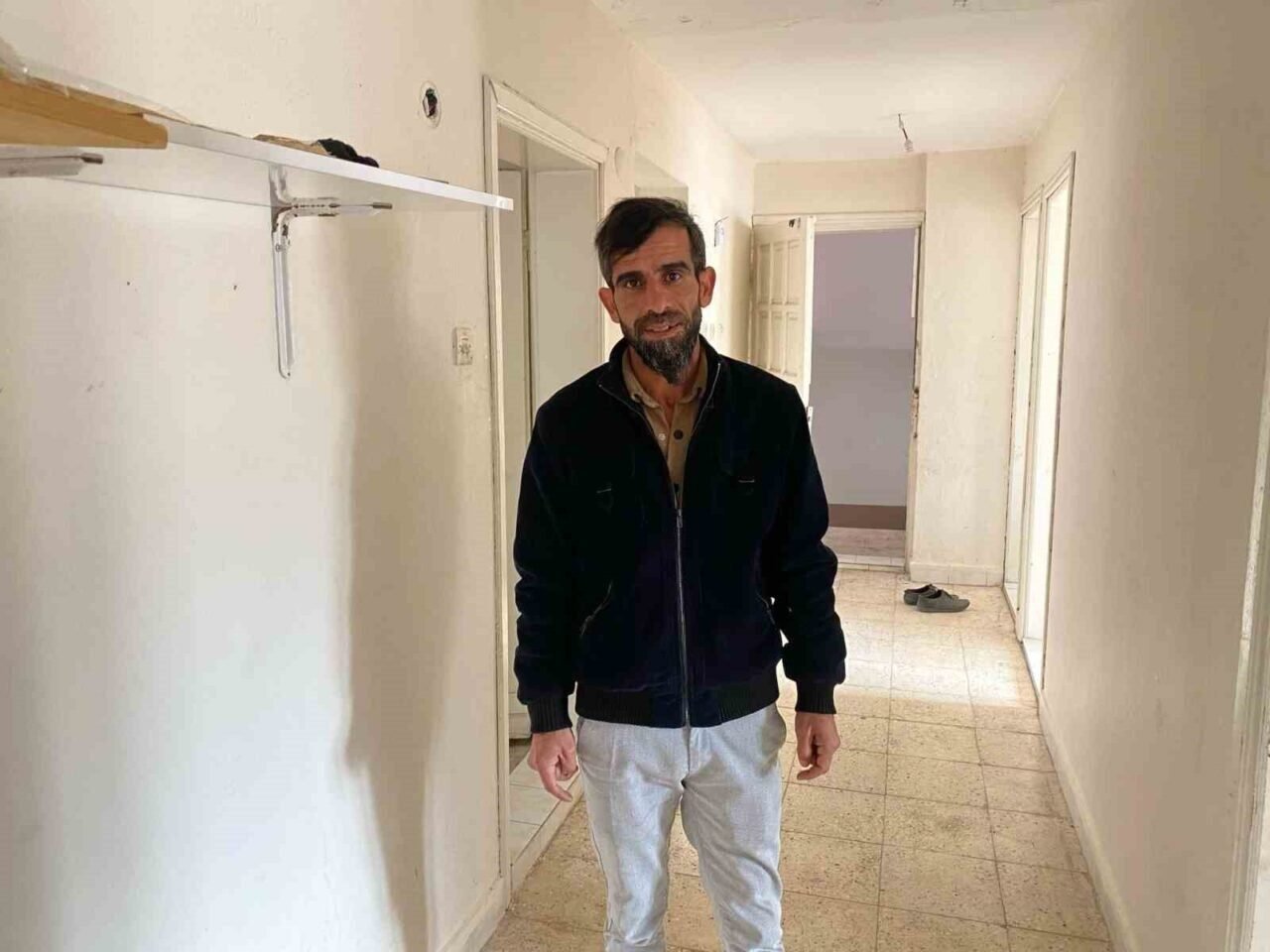 Komşuları taşındığını sandı, evine geldiğinde hayatının şokunu yaşadı
