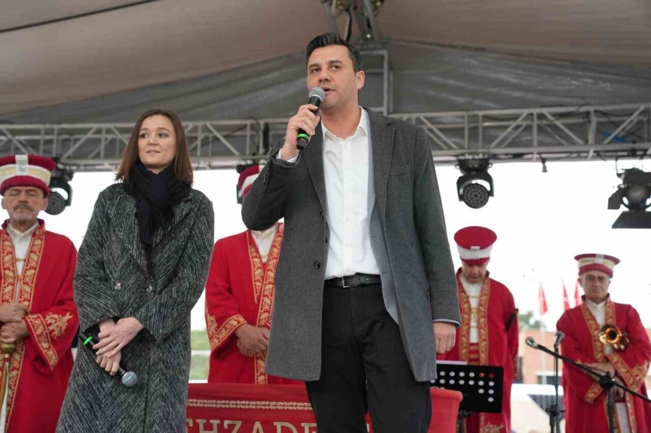 Manisalılar iftar sofrasında buluştu
