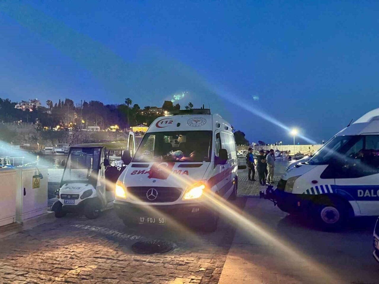 Antalya’da manzara izlerken falezlerden düşen yabancı uyruklu genç öldü