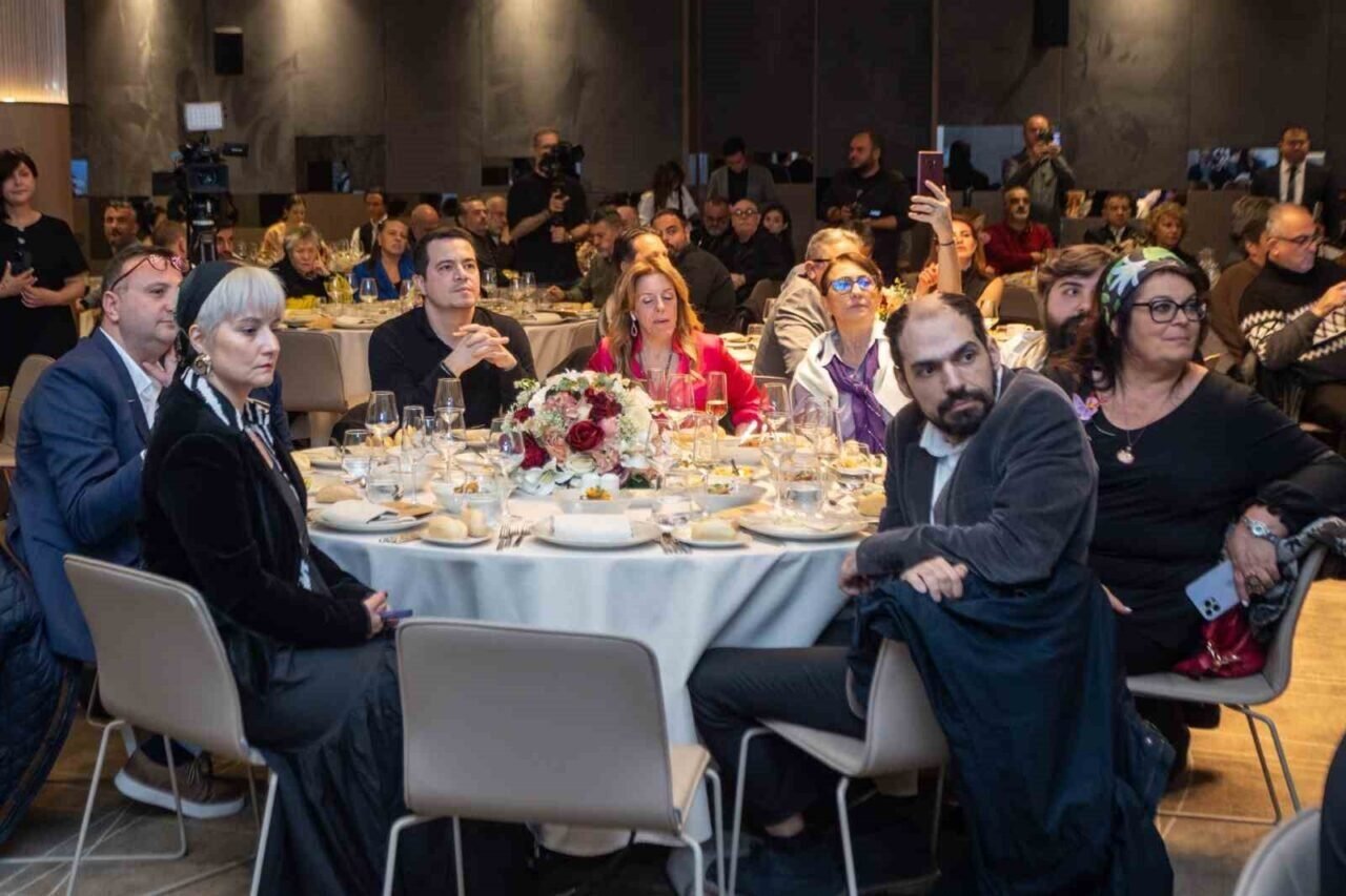 Girit’in efsane lezzetleri ve müzikleri Side’de buluşacak